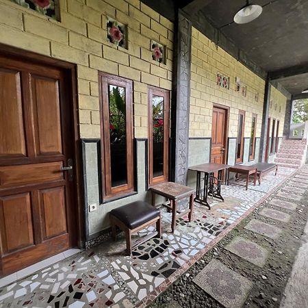 Buana Asti Homestay Selemadeg Kültér fotó