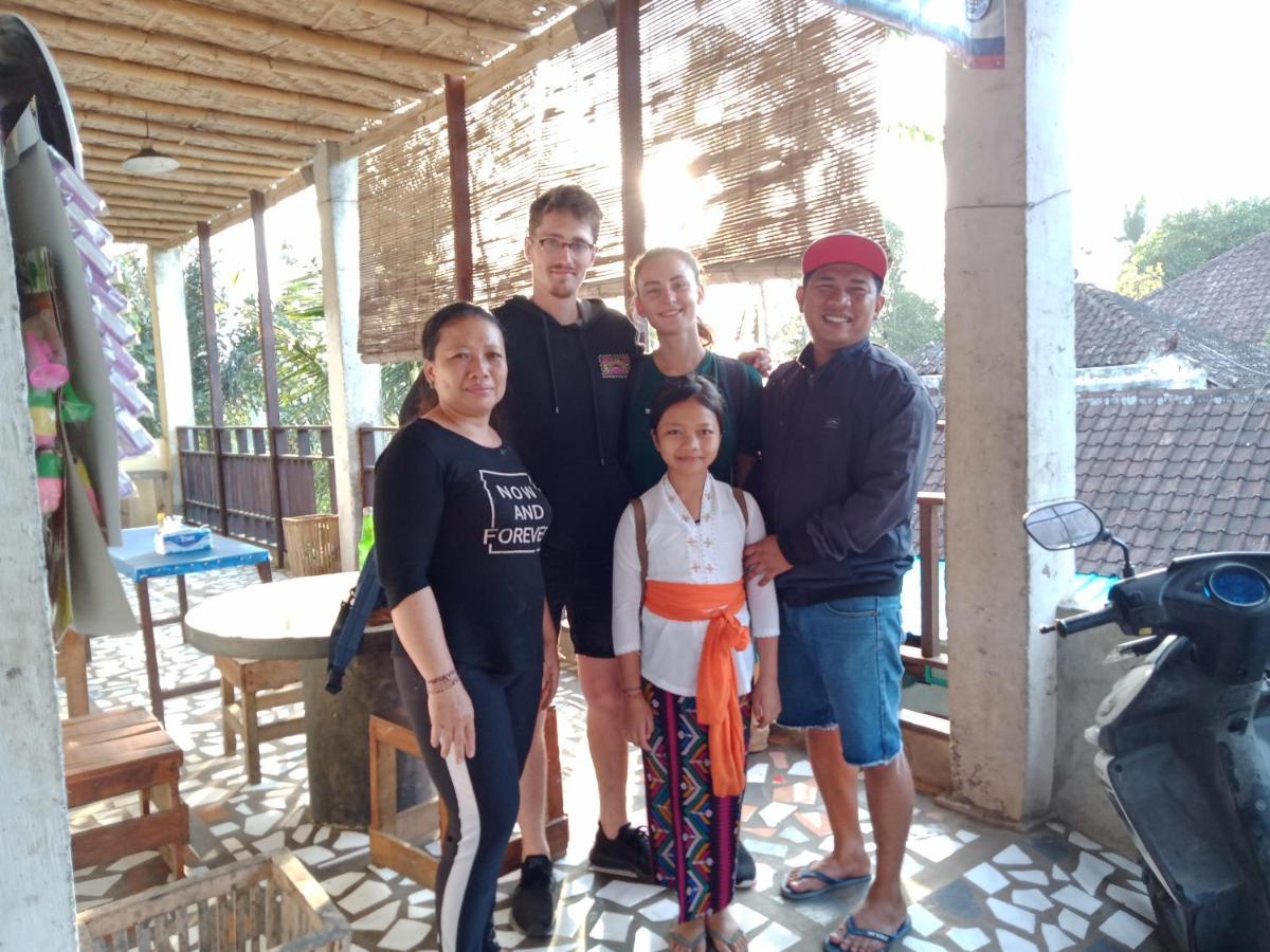 Buana Asti Homestay Selemadeg Kültér fotó